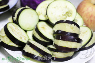 煎土豆茄盒的做法步骤：3