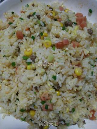 牛肉虾仁火腿蛋炒饭的做法步骤：18