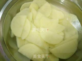 孜然土豆片的做法步骤：2