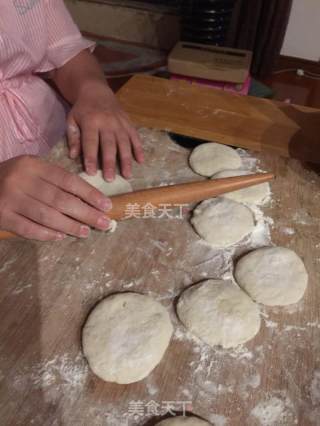 老家包子的做法步骤：2
