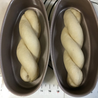 香蕉面包的做法步骤：7