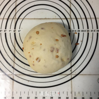 花生牛奶面包的做法步骤：1
