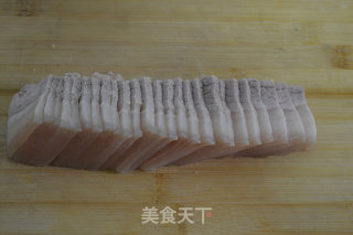 回锅肉的做法步骤：5