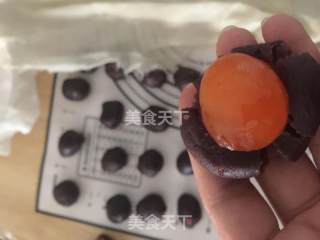 双色蛋黄酥的做法步骤：3