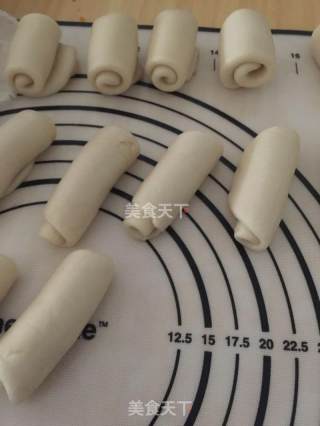 双色蛋黄酥的做法步骤：8