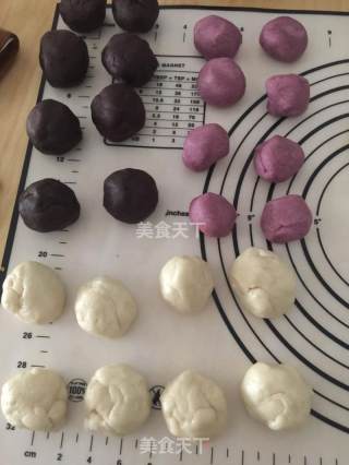 双色蛋黄酥的做法步骤：13