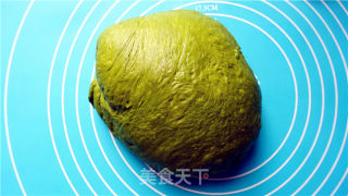 抹茶软欧包的做法步骤：7