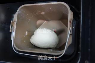 软绵绵三色吐司的做法步骤：1