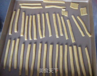 牛奶饼干棒的做法步骤：11