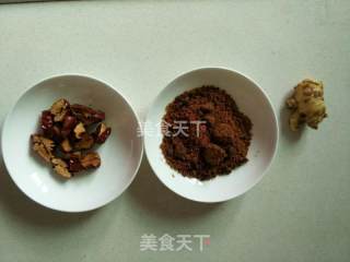经后补血祛寒红糖姜枣水的做法步骤：1