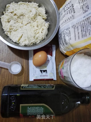 蜜瓜包的做法步骤：3
