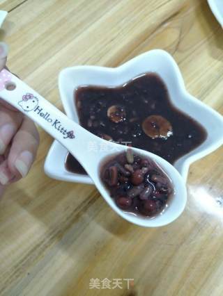 红豆黑米薏仁粥（美容养颜排毒粥）的做法步骤：6