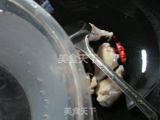萝卜烧鸡翅根的做法步骤：3