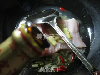 腌白菜煮鳗鱼的做法步骤：5