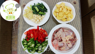 农家风味大盆土豆焖鸡--威厨艺的做法步骤：1