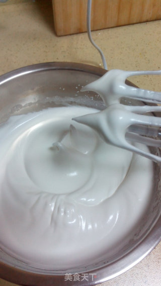 蓝莓果酱蛋糕卷的做法步骤：2