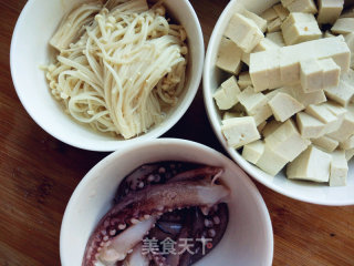 海鲜味增汤的做法步骤：2