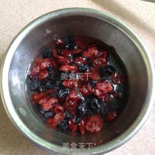 双莓炼乳手撕包的做法步骤：5