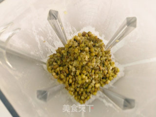 绿豆糕的做法步骤：2