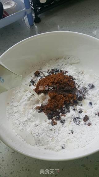 红糖龙果糯米糍的做法步骤：2
