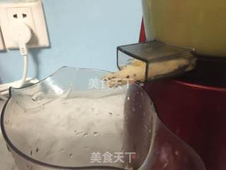 猕猴桃梨汁的做法步骤：5