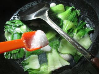 青菜淡贝丸煮粉丝的做法步骤：6