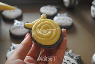 龙猫马卡龙的做法步骤：22