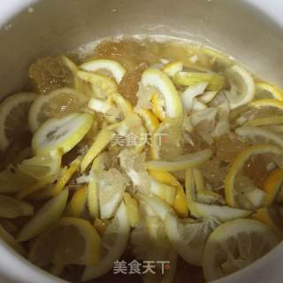 老冰糖炖柠檬的做法步骤：5