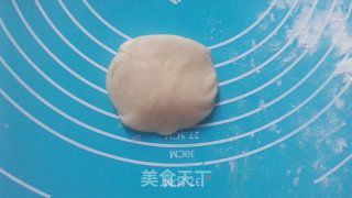 网红蛋黄酥——麻薯肉松蛋黄酥的做法步骤：18