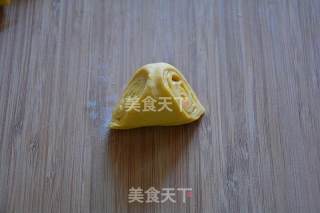 南瓜花卷的做法步骤：7