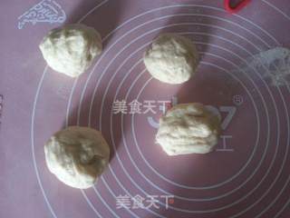 美味叉烧鸡腿堡的做法步骤：4