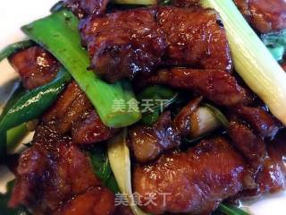 大蒜炒肉的做法步骤：5