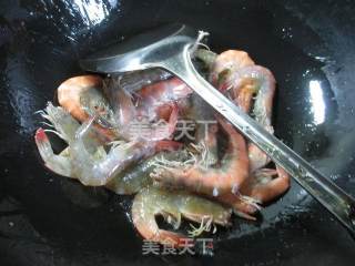 香干烧鲜虾的做法步骤：4