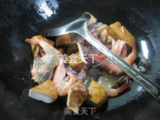 香干烧鲜虾的做法步骤：5