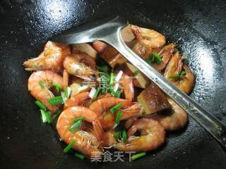 香干烧鲜虾的做法步骤：11