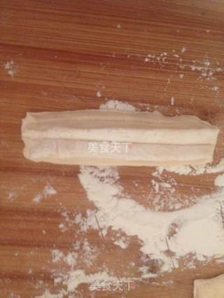 自制奶香小油条的做法步骤：10