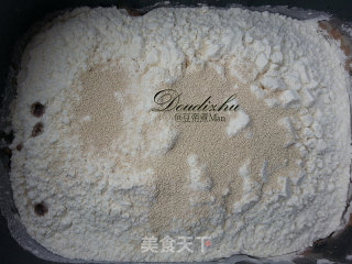 可可麻薯软欧包的做法步骤：3