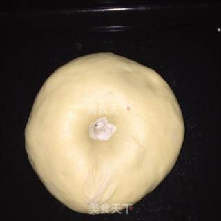 太阳花早餐面包圈的做法步骤：4