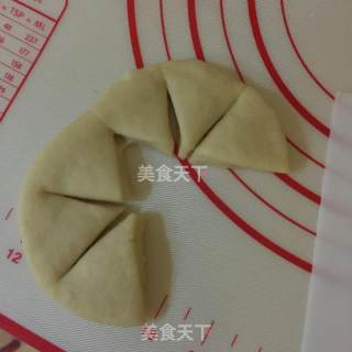太阳花早餐面包圈的做法步骤：9