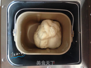 花辫豆沙面包的做法步骤：6