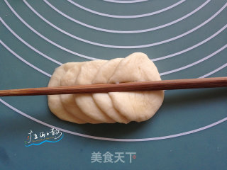 花辫豆沙面包的做法步骤：12