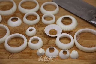 洋葱圈的做法步骤：3