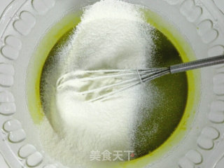 抹茶奶油蛋糕卷的做法步骤：4