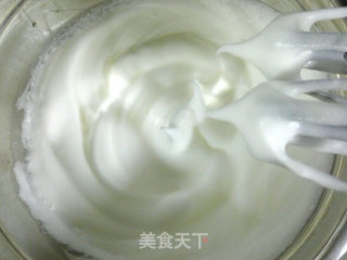 抹茶奶油蛋糕卷的做法步骤：6
