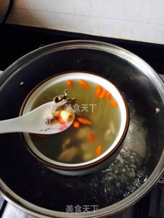 莲子猪心汤的做法步骤：2