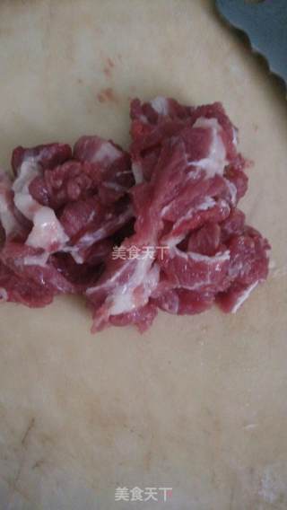 客家酿豆腐的做法步骤：1