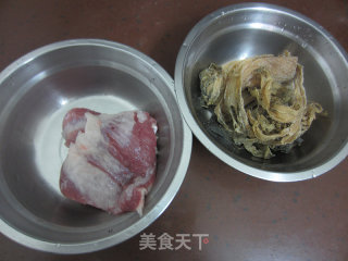 梅菜蒸肉的做法步骤：1