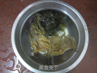 梅菜蒸肉的做法步骤：2