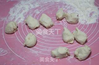 不一样的生煎韭菜盒子的做法步骤：4