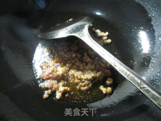 肉末萝卜干炒茭白的做法步骤：4
